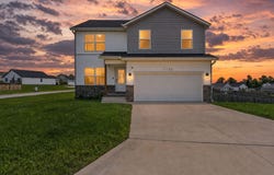 1122 E Lakota Street, Nixa, MO 65714