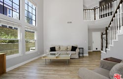 28602 Heather Ln, Castaic, CA 91384
