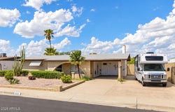 2336 E WALTANN Lane, Phoenix, AZ 85022