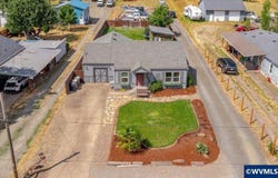 3521 Bernard Av NE, Albany, OR 97322