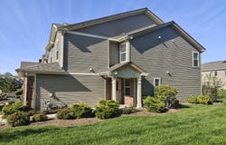 1117 Amber Drive, Cary, IL 60013