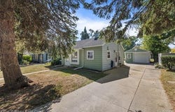 608 E Windemere Avenue, Royal Oak, MI 48073