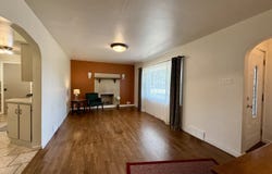 101 S Fairview Place, Clinton, IL 61727