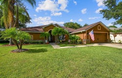 16920 FALCONRIDGE Road, LITHIA, FL 33547