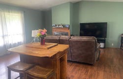 1048 S 5th Ave, Broken Bow, NE 68822