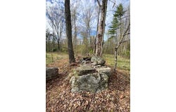 7-L New Athol Rd, Petersham, MA 01366