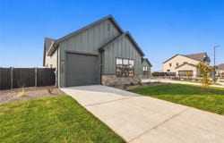 7689 W Flathead Lakes St., Eagle, ID 83616