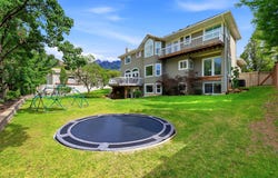 3195 E WALKER MILL Dr, Holladay, UT 84121