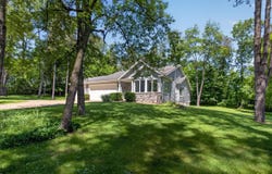 7655 Riverside Road, Brooklyn, MI 49230