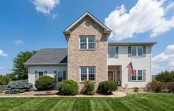 15 WINDSOR DR, FISHERSVILLE, VA 22939