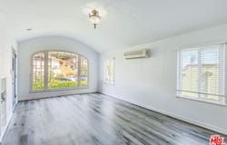 1601 S Adams St, Glendale, CA 91205