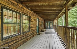 105 Alta Lane, Tafton, PA 18464