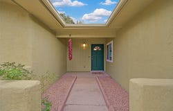 2529 Camino Cabestro, Santa Fe, NM 87505