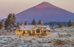 70030 Annies Drive, Sisters, OR 97759