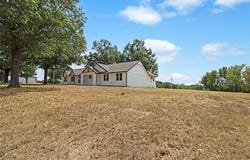 19224 E Shannon Drive, Claremore, OK 74019