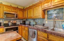 8352 Highway B, Urich, MO 64788