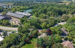 960 Woodlake Rd, Kohler, WI 53044