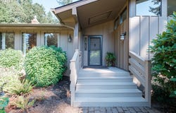 2941 INLAND Dr, Salem, OR 97302