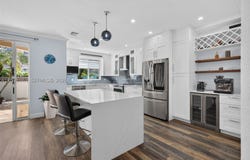 214 Riverwalk Cir, Sunrise, FL 33326