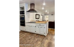 30 Oakhurst Drive, Natchez, MS 39120