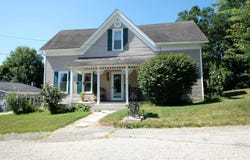 621 W Oak Street, Ellettsville, IN 47429