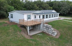 63770 720 Rd, Stella, NE 68442