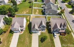 3304 Brackhill Street, Davidson, NC 28036