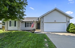 334 Sugar Tree Road, Sparta, MO 65753