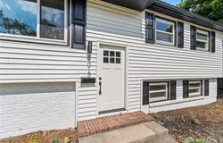 1015 Van Arden Drive, Vandalia, OH 45377