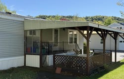 9 Paradise Street, Gorham, NH 03581