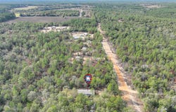 173 Gregory Dean Lane, DeFuniak Springs, FL 32433