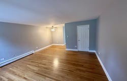 101 Dover Drive, Des Plaines, IL 60018
