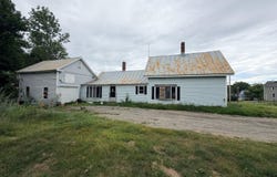 98 Main Street, Hartland, ME 04943