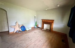 1 Cloverleaf Circle, Charleston, WV 25306