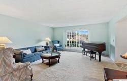 10930 Fowler Avenue, Omaha, NE 68164