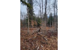80 Crossover Road, Bennington, VT 05201