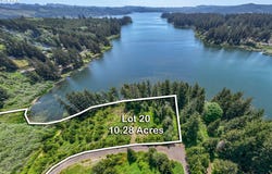 Clear Lake, Florence, OR 97439