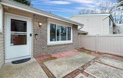 210 Springmeadow Drive, Holbrook, NY 11741