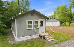 6 Brook Road, Belgrade, ME 04917