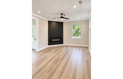 5545 SHIPP Rd, Millington, TN 38053