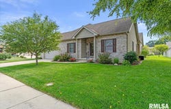 2400 Aaron Court, Springfield, IL 62704