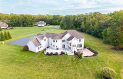 51 Stablegate Drive, Webster, NY 14580