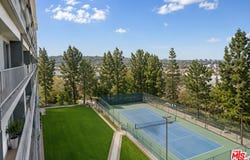100 S Doheny Dr, Los Angeles, CA 90048