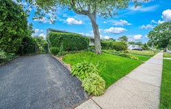 18 Edi Avenue, Plainview, NY 11803