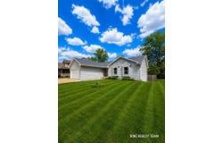 1121 Durango Drive, Lansing, MI 48917