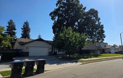 4011 E Oak Avenue, Visalia, CA 93292