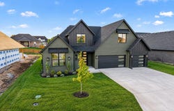 1848 E Skyline Avenue, Ozark, MO 65721
