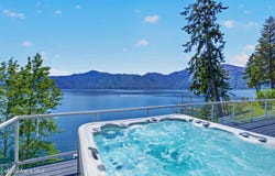 100 Grandview Ln, Bayview, ID 83803