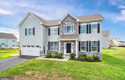 1153 CHARLESTON CIRCLE, DOVER, DE 19904