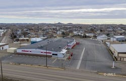 2106 Valley Drive E, Miles City, MT 59301